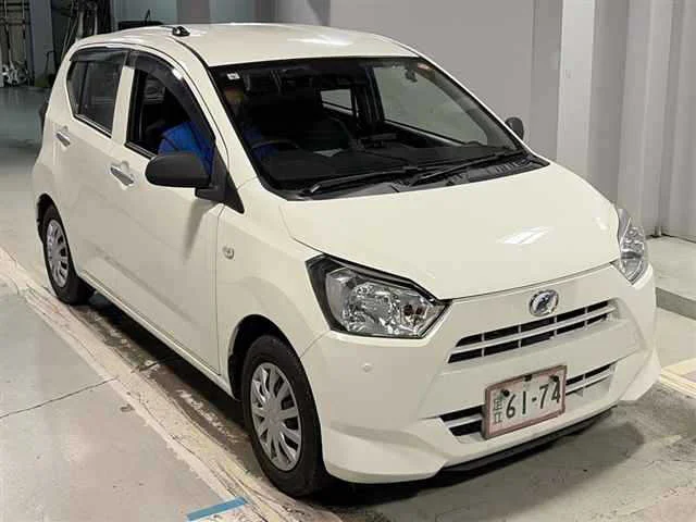 Daihatsu Mira e:S LA350S 2021
